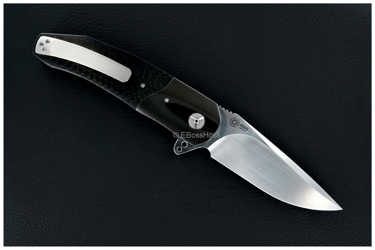 A2 Knives (by Andre Thorburn & Andre Van Heerden) Deluxe A3 Flipper