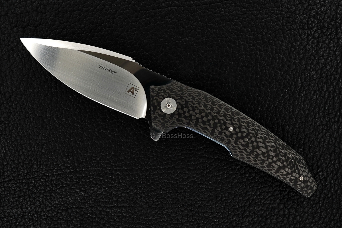 A2 Knives (by Andre Thorburn & Andre van Heerden) & Tashi Bharucha Custom A6 Flipper Prototype