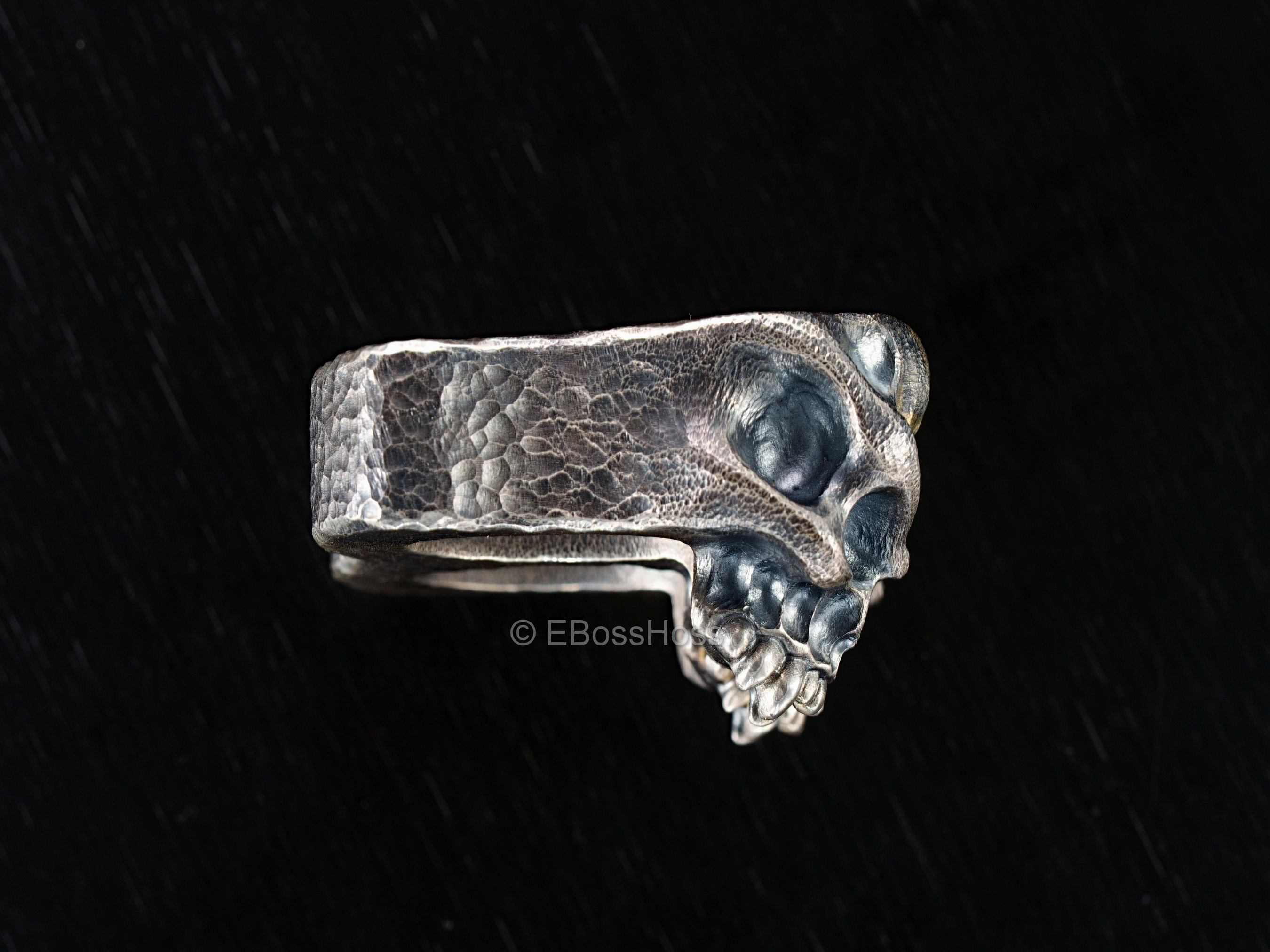 Steel Flame Signed ONE Silver &amp; Gold 2-Finger Dual Fanged-Skulls Puncher Ring by Derrick Obatake